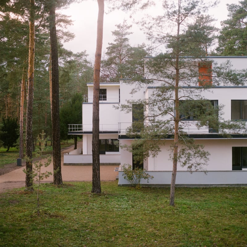 Portrait 14 from Bauhäuslers photography series