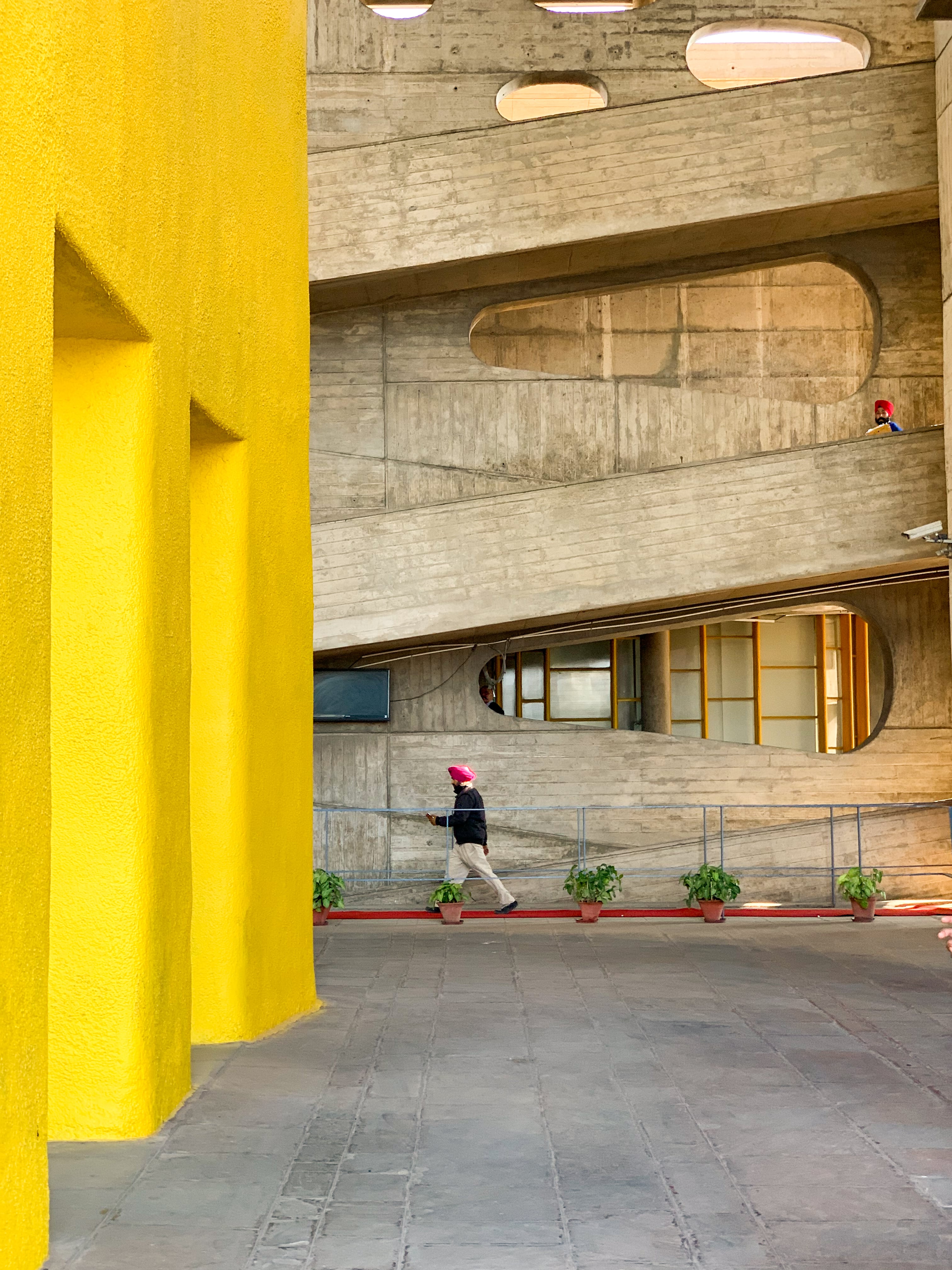 Photograph 1 from La Main Ouverte architecture series