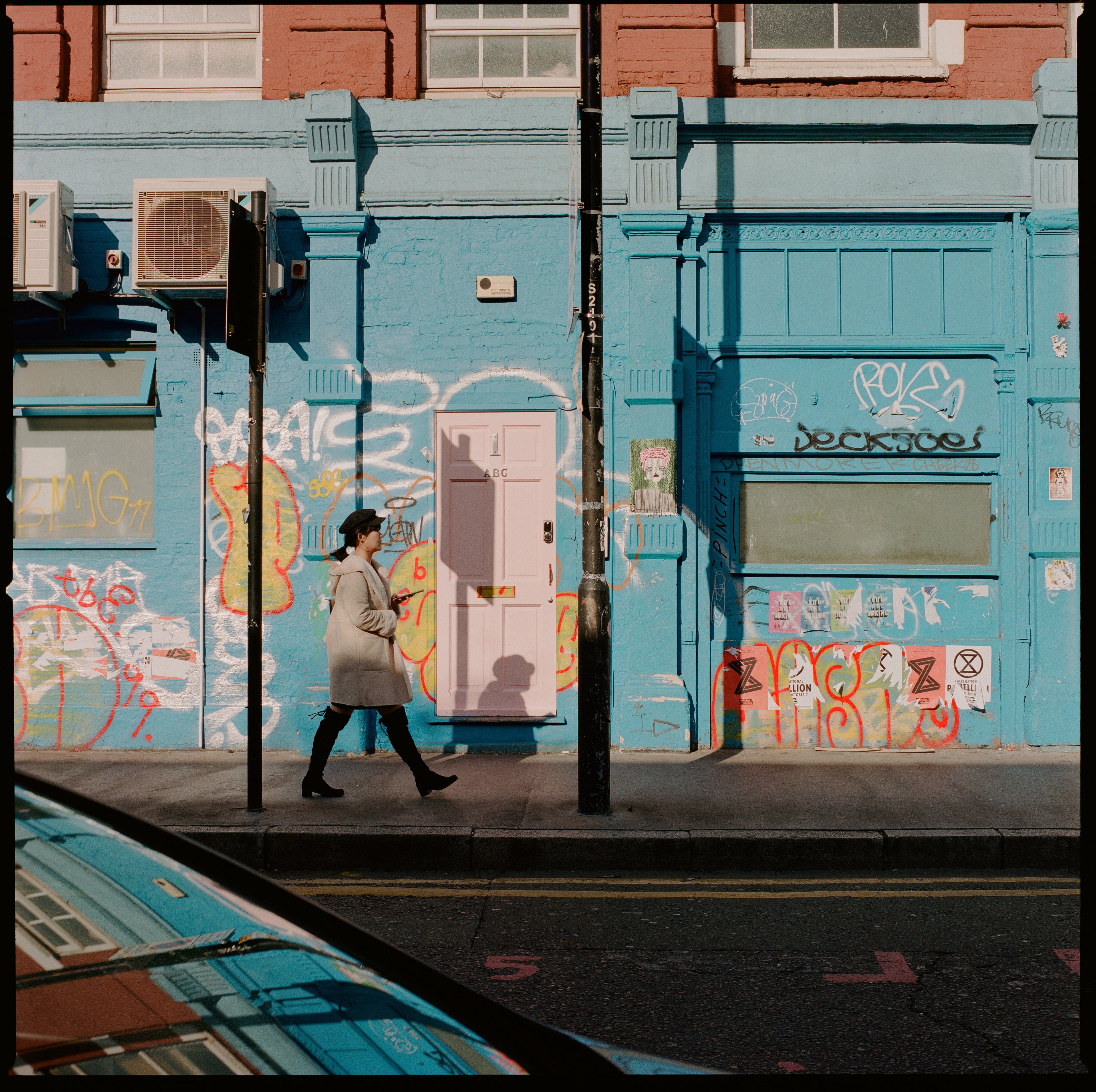 Photograph 6 from SE1 film photography collection